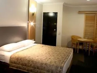 מלון Brisbane International Virginia